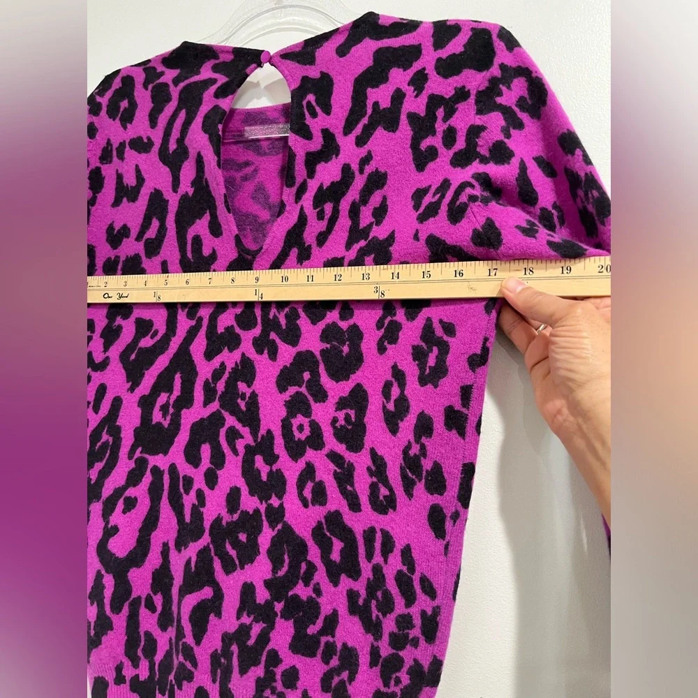 Anne Klein Vintage Purple/ Black Lambswool Blend Animal Print Sweater‎ Sz. S